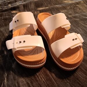 Crocs Brooklyn Woven Buckle platform wedge sandals women's 8